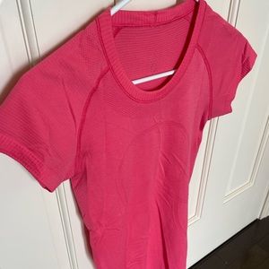 Lululemon Swiftly Tech Shirt
